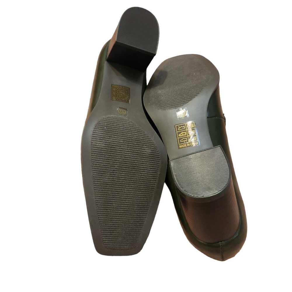 New Journee Collection Crawford Loafer Style Pumps, Square Toe, & Bow - Picture 10 of 10